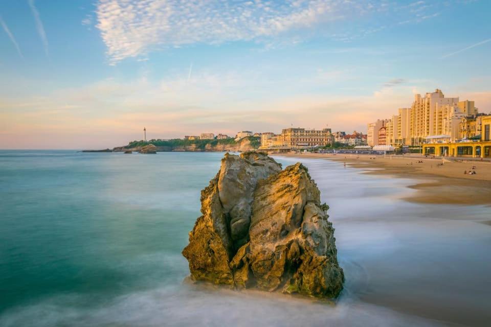Studio Et Piscine Sur La Grande Plage Μπιαρίτζ Εξωτερικό φωτογραφία